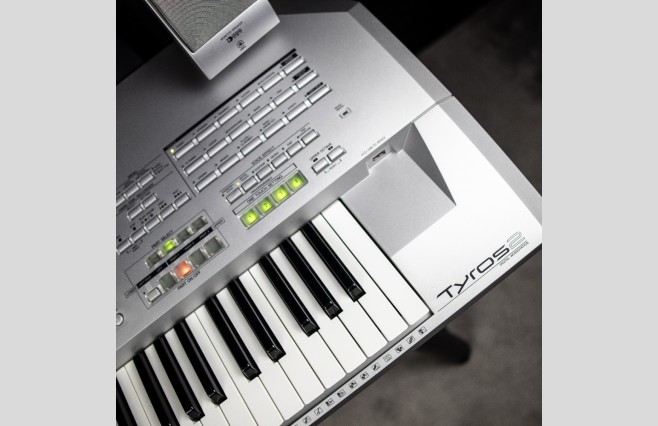 Used Yamaha Tyros 2 Keyboard With MS02 Speakers (SN:GBRALY01152) - Image 8